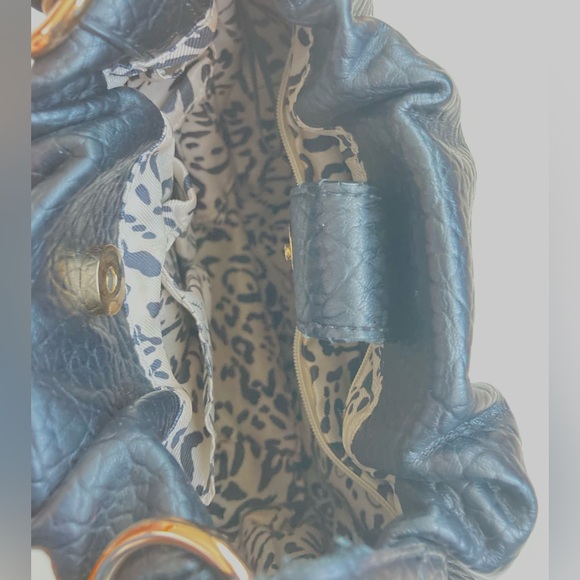 Black bag cross body bag Jessica Simpson faux leather black bag medium size bag - Picture 7 of 8